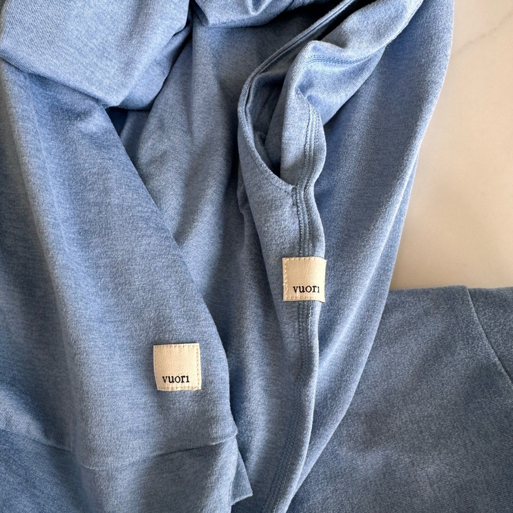 Vuori Women's Halo Essential Hoodie & Performance Jogger Pants XS - Picture 5 of 9